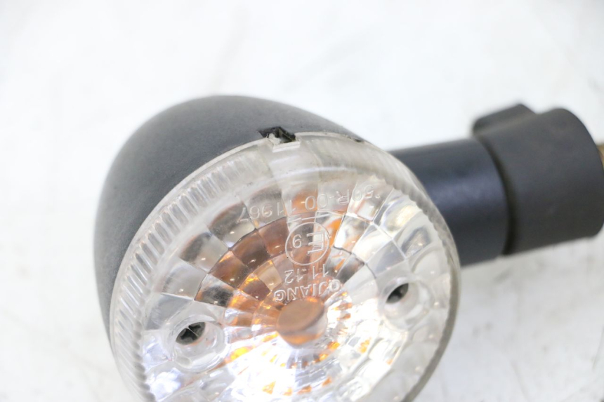 photo de REAR RIGHT TURN SIGNAL KEEWAY K-LIGHT KLIGHT 125 (2018 - 2025) - Zoom on usage condition