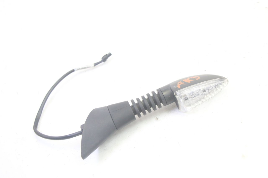 photo de REAR RIGHT TURN SIGNAL PIAGGIO MP3 HPE 350 (2018 - 2020) - Main view