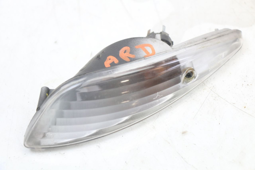 photo de REAR RIGHT TURN SIGNAL PEUGEOT ELYSTAR 50 (2002 - 2014)