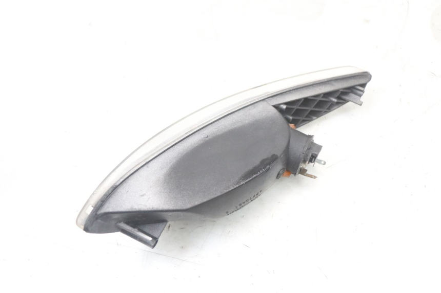 photo de REAR RIGHT TURN SIGNAL PEUGEOT ELYSTAR 50 (2002 - 2014)