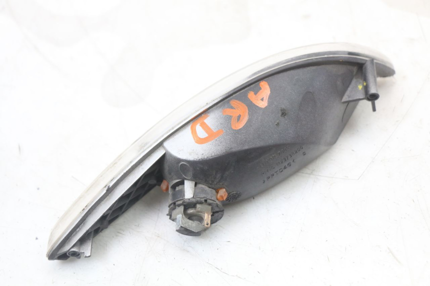 photo de REAR RIGHT TURN SIGNAL PEUGEOT ELYSTAR 50 (2002 - 2014)