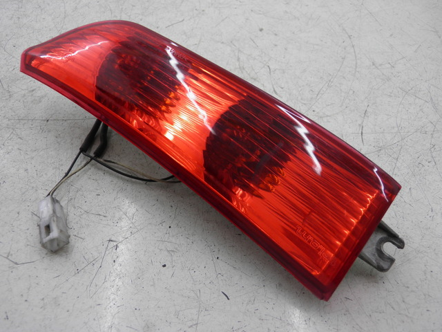 photo de RIGHT REAR TURN SIGNAL PIAGGIO X8 125 (2004 - 2007)