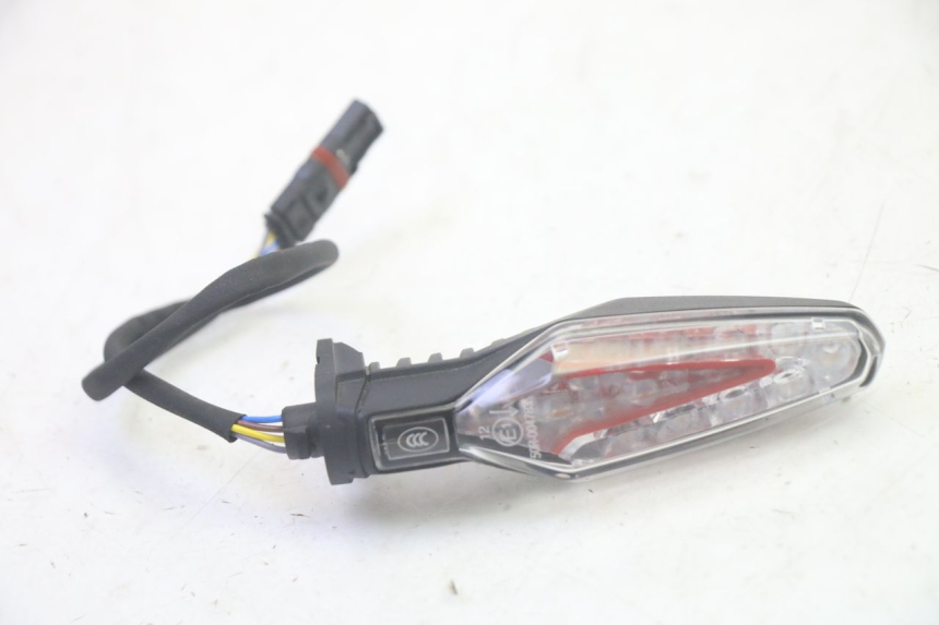 photo de REAR RIGHT TURN SIGNAL BMW R GS 1250 (2021 - 2024) - Component detail