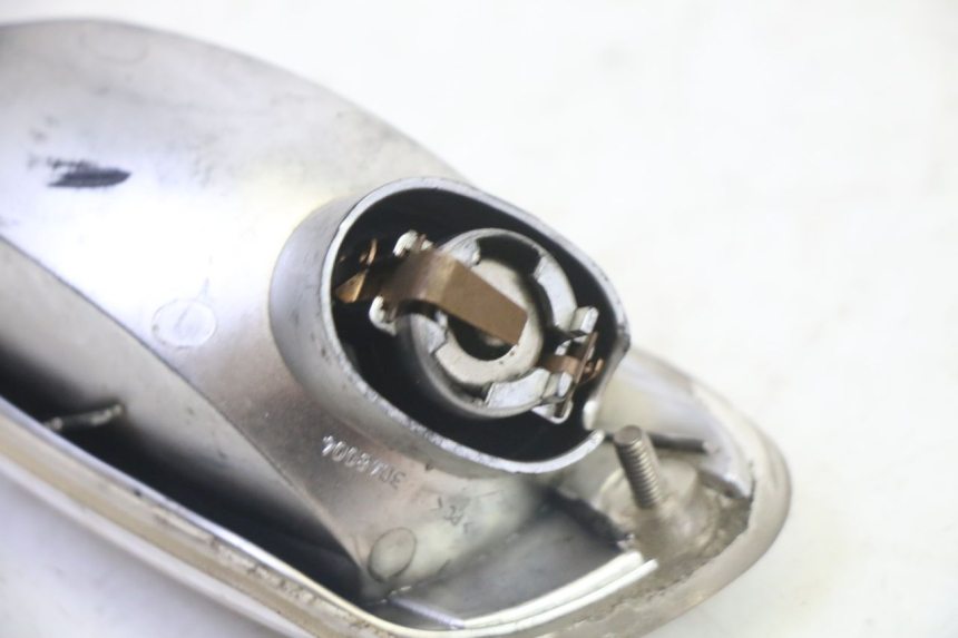 photo de REAR RIGHT TURN SIGNAL APRILIA SR R 2T LC 50 (2018 - 2021)