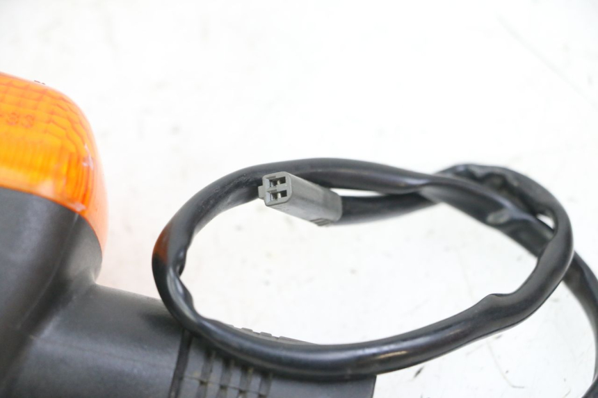 photo de REAR RIGHT TURN SIGNAL SUZUKI SV N 650 (1999 - 2002)