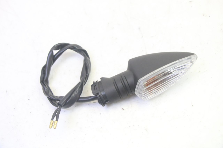 photo de REAR RIGHT TURN SIGNAL YAMAHA TRICITY 300 (2020 - 2024) - Zoom on usage condition