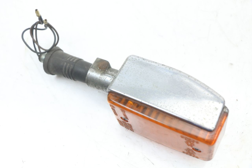 photo de REAR RIGHT TURN SIGNAL YAMAHA XJ F 900 (1983 - 1994)