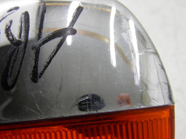 photo de REAR RIGHT TURN SIGNAL YAMAHA YBR CUSTOM 125 (2008 - 2010) - Technical close-up