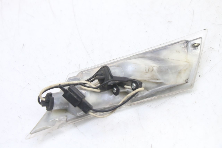 photo de REAR RIGHT TURN SIGNAL PIAGGIO ZIP 4T 50 (2018 - 2020)