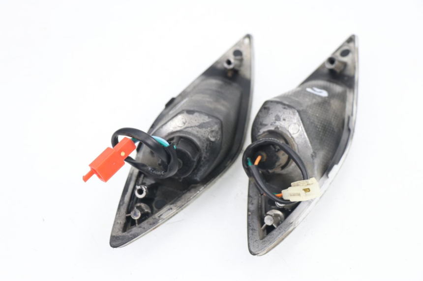 photo de REAR TURN SIGNAL SYM FIDDLE 3 III 50 (2014 - 2020)
