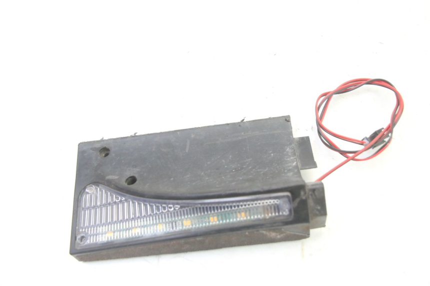 photo de REAR LEFT TURN SIGNAL URBANGLIDE E-CROSS PRO 1