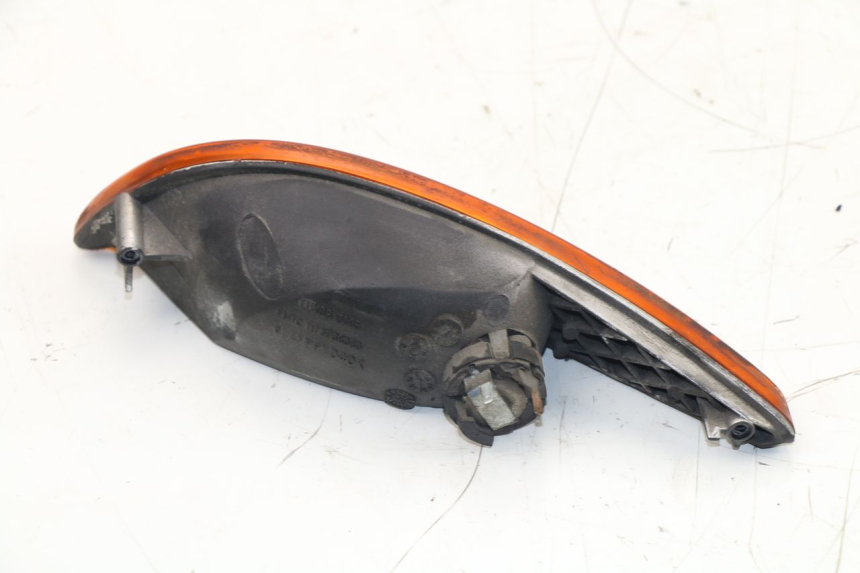 photo de REAR LEFT TURN SIGNAL PEUGEOT ELYSEO 100 (1998 - 2004)