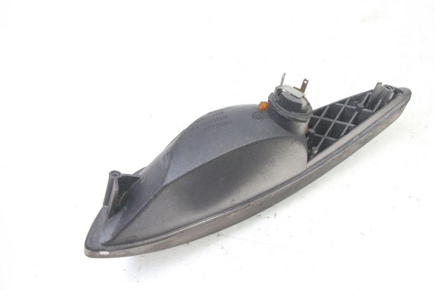 photo de LEFT REAR TURN SIGNAL PEUGEOT ELYSTAR 50 (2002 - 2014)