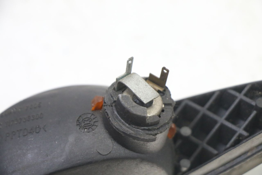photo de LEFT REAR TURN SIGNAL PEUGEOT ELYSTAR 50 (2002 - 2014)