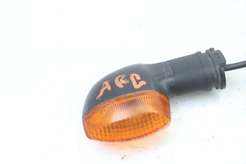 photo de REAR LEFT TURN SIGNAL YAMAHA FZ6 FAZER S2 600 (2007 - 2011)