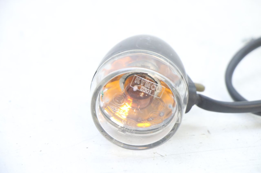 photo de LEFT REAR TURN SIGNAL KYMCO AGILITY 4T 50 (2018 - 2022)