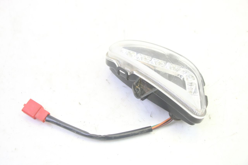 photo de REAR LEFT TURN SIGNAL JM MOTORS OLDIES GT 4T 50 (2018 - 2025) - Zoom on usage condition