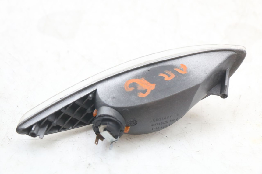 photo de LEFT REAR TURN SIGNAL PEUGEOT ELYSTAR 50 (2002 - 2014)