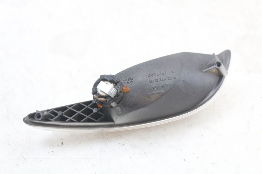 photo de LEFT REAR TURN SIGNAL PEUGEOT ELYSTAR 50 (2002 - 2014)