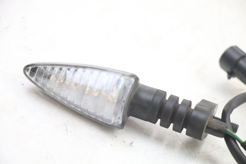 photo de REAR LEFT TURN SIGNAL LIGIER PULSE 3 1 (2014 - 2020) - Alternative perspective