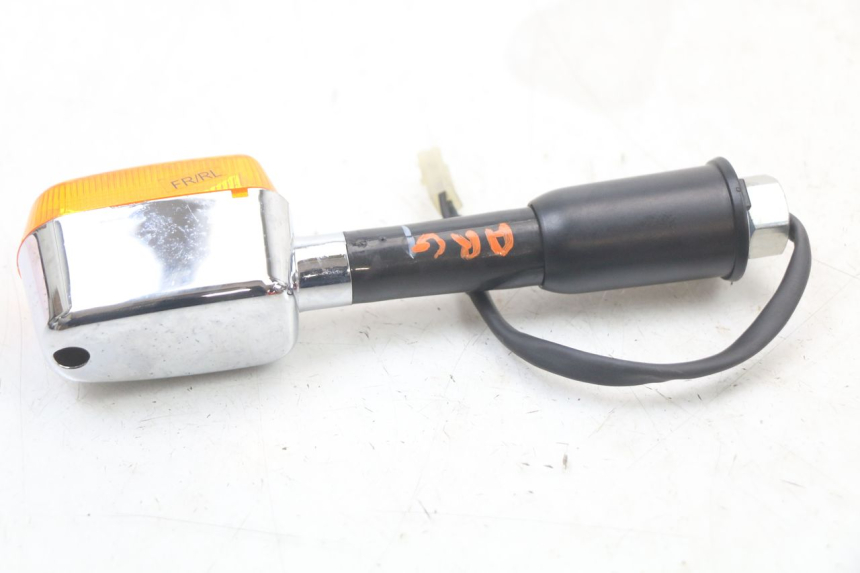 photo de REAR LEFT TURN SIGNAL ROYAL ENFIELD CONTINENTAL GT 650 (2019 - 2024)