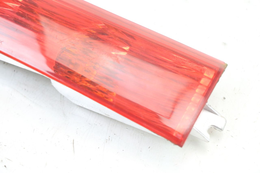 photo de LEFT REAR TURN SIGNAL PIAGGIO XEVO - X EVO 125 (2007 - 2016) - Alternative perspective