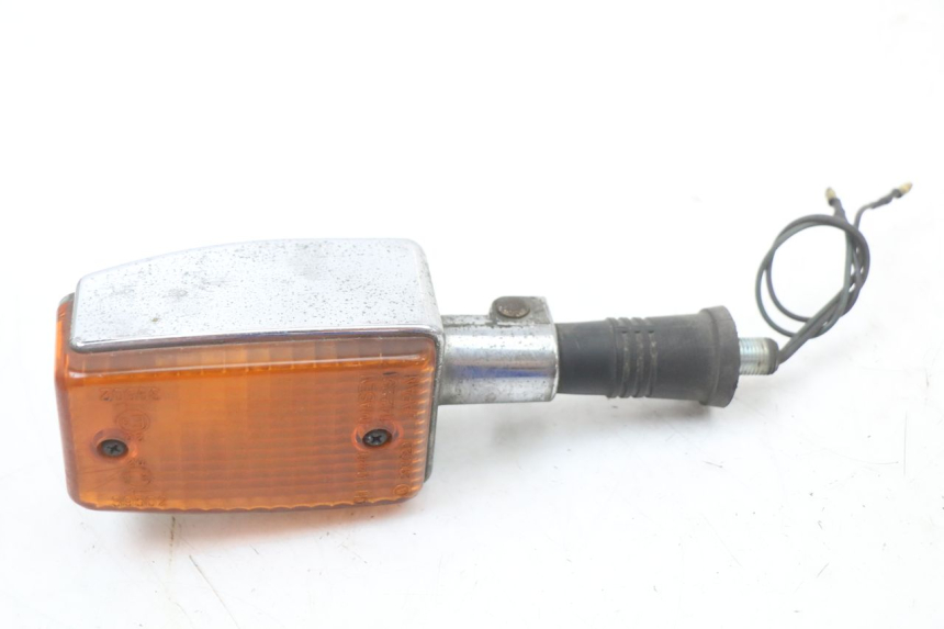 photo de REAR LEFT TURN SIGNAL YAMAHA XJ F 900 (1983 - 1994)