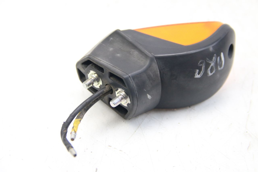 photo de LEFT REAR TURN SIGNAL YAMAHA HW XENTER 125 (2011 - 2017)