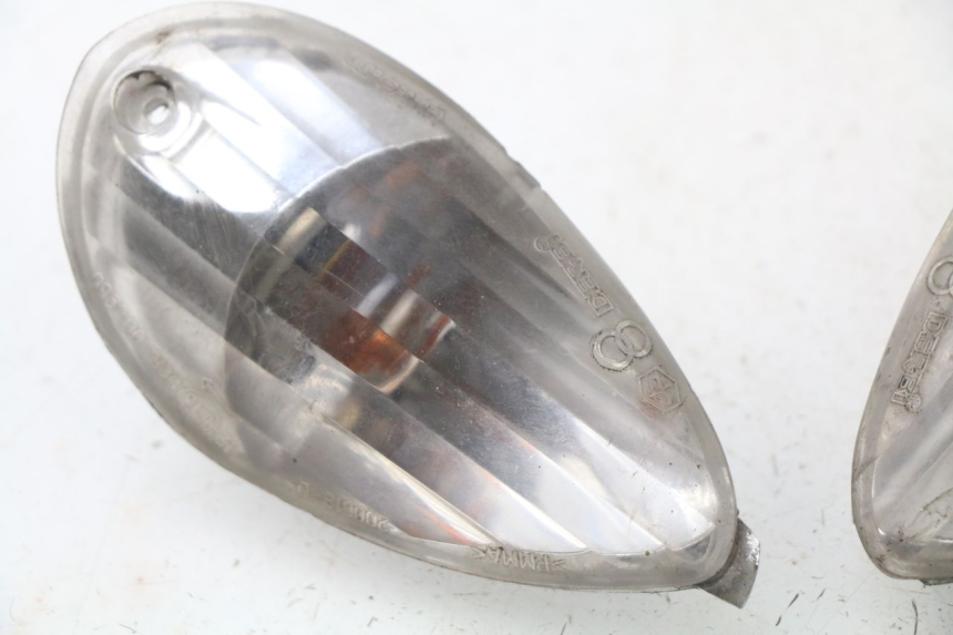 photo de REAR TURN SIGNAL PIAGGIO LIBERTY 4T 50 (2004 - 2008) - Technical close-up