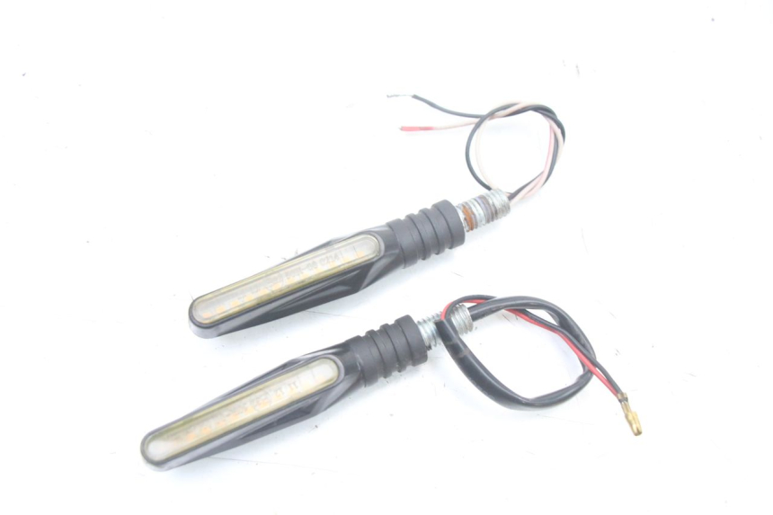 photo de REAR TURN SIGNAL MBK X-LIMIT XLIMIT 50 (2007 - 2012)