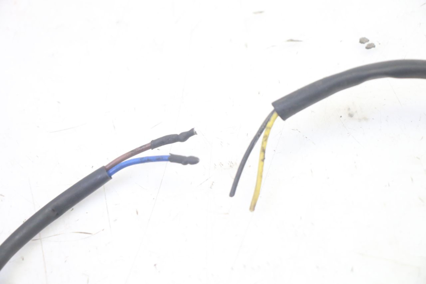 photo de REAR TURN SIGNAL PIAGGIO MP3 500 (2016 - 2018) - Checked used part