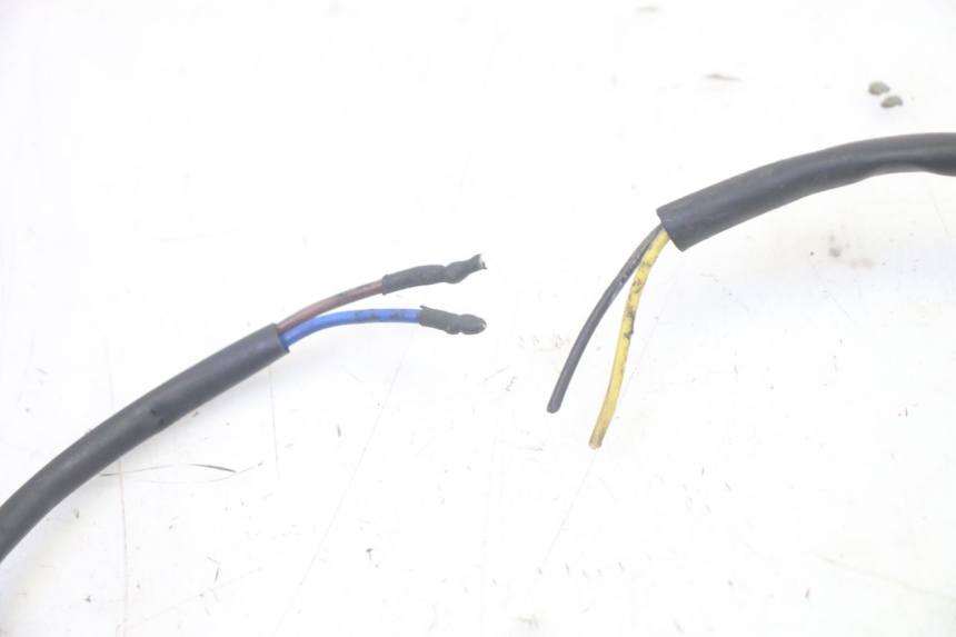 photo de REAR TURN SIGNAL PIAGGIO MP3 500 (2016 - 2018) - Markings and original references