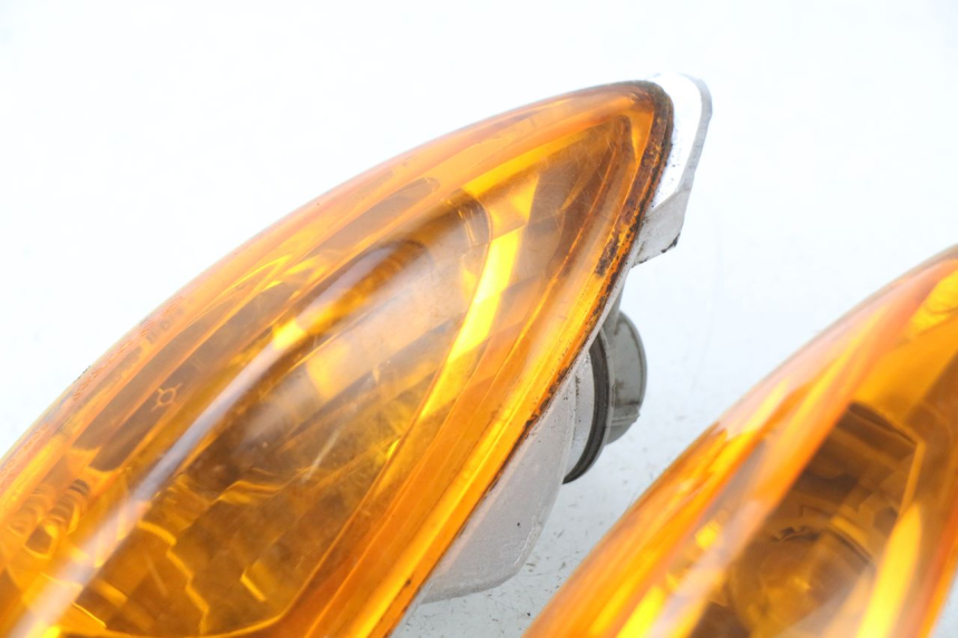 photo de REAR TURN SIGNAL PIAGGIO FLY 2T 50 (2004 - 2017)