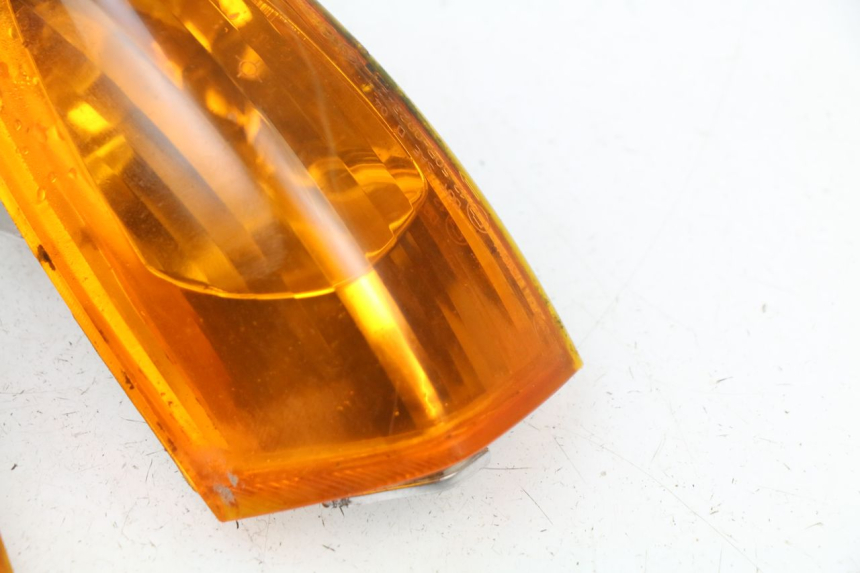 photo de REAR TURN SIGNAL PIAGGIO FLY 2T 50 (2004 - 2017)