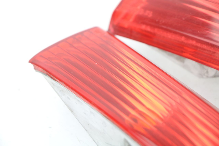 photo de REAR TURN SIGNAL PIAGGIO XEVO - X EVO 125 (2007 - 2016)