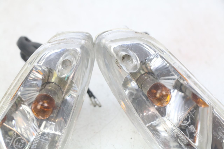 photo de FRONT TURN SIGNAL KYMCO AGILITY 4T 50 (2018 - 2022)