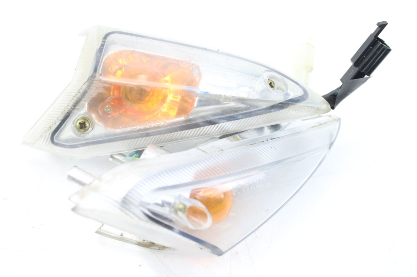 photo de FRONT TURN SIGNAL KYMCO AGILITY DELIVERY 4T 50 (2018 - 2023)