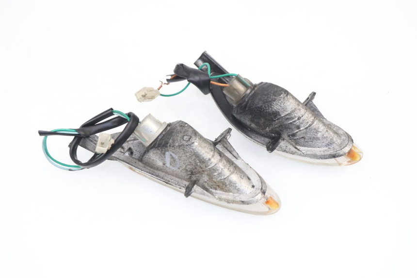 photo de FRONT TURN SIGNAL BAOTIAN TRAVEL SPIRIT 50 (2010 - 2012)