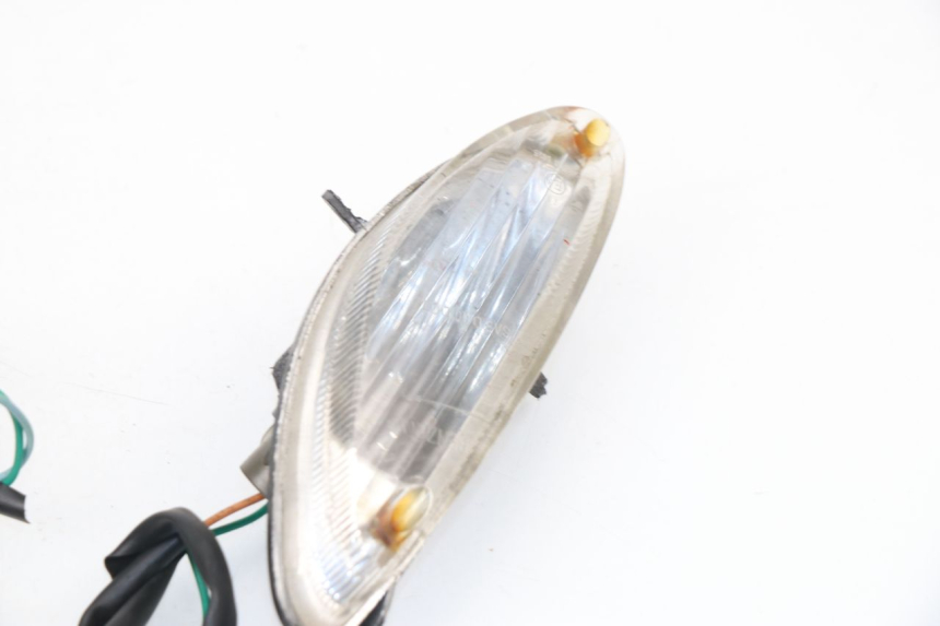 photo de FRONT TURN SIGNAL BAOTIAN TRAVEL SPIRIT 50 (2010 - 2012)