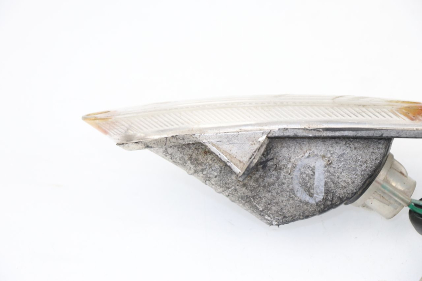 photo de FRONT TURN SIGNAL BAOTIAN TRAVEL SPIRIT 50 (2010 - 2012)