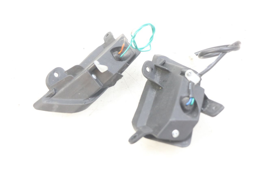 photo de FRONT TURN SIGNAL ORCAL CAVARO 4T 50 (2019 - 2023)