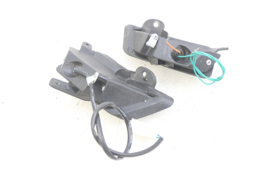 photo de FRONT TURN SIGNAL ORCAL CAVARO 4T 50 (2019 - 2023)