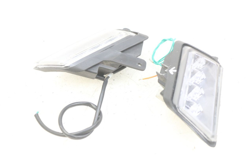 photo de FRONT TURN SIGNAL ORCAL CAVARO 4T 50 (2019 - 2023)