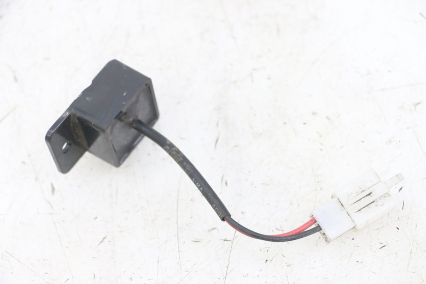photo de FRONT TURN SIGNAL HONDA CBF 500 (2004 - 2007)