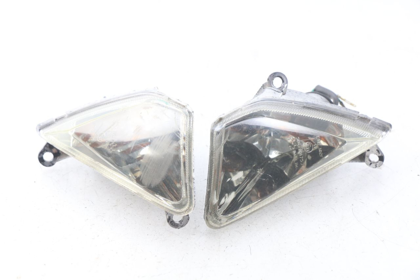 photo de FRONT TURN SIGNAL DAELIM S4 50 (2010 - 2015)