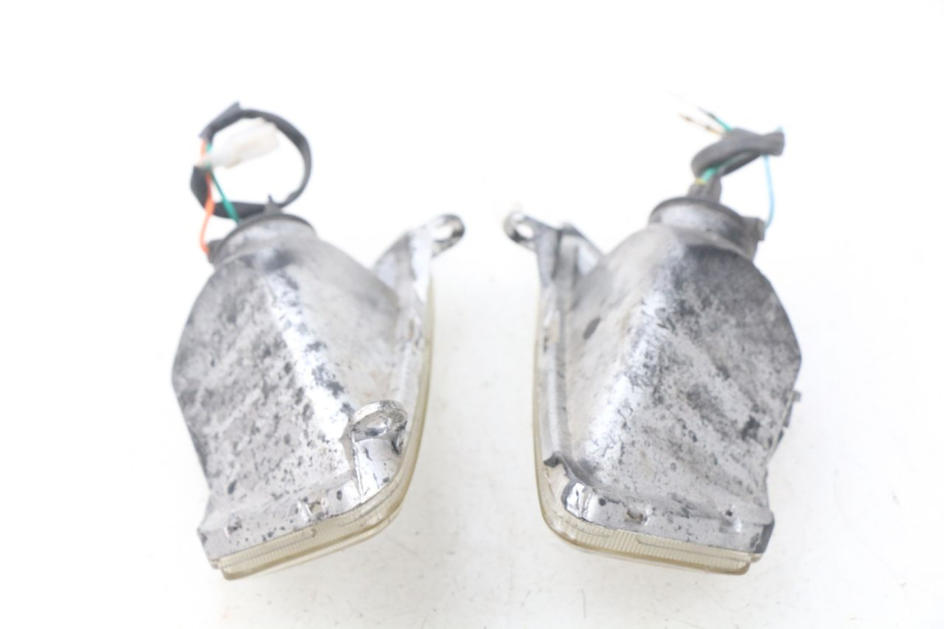 photo de FRONT TURN SIGNAL DAELIM S4 50 (2010 - 2015)
