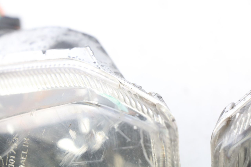 photo de FRONT TURN SIGNAL DAELIM S4 50 (2010 - 2015)