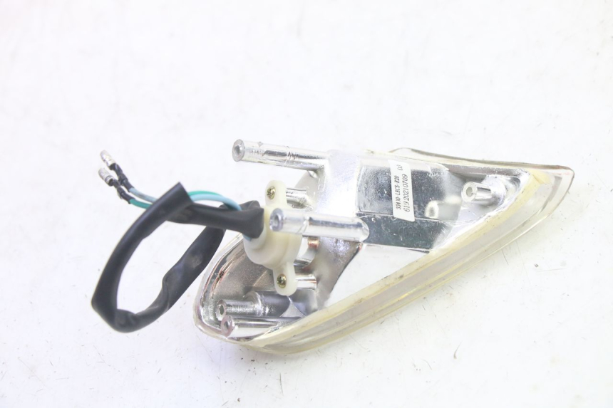 photo de RIGHT FRONT TURN SIGNAL KYMCO AGILITY 4T 50 (2018 - 2022) - Product overview