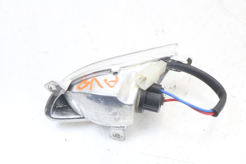 photo de FRONT RIGHT TURN SIGNAL APRILIA SR MOTARD 50 (2012 - 2018)