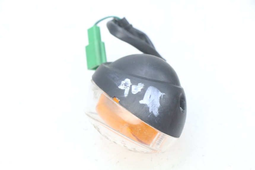photo de RIGHT FRONT TURN SIGNAL MBK BOOSTER SPIRIT 50 (2004 - 2017)